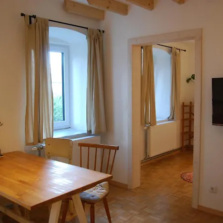 Modlisch Apartment *